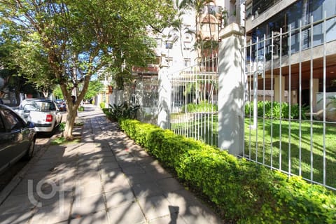 Image 29 - 227464